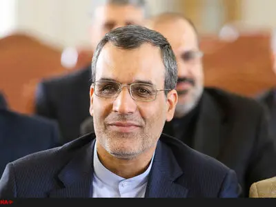 به نمایشگاه آمده‌ام تا به مشکلات ناشران کشورهای عربی رسیدگی کنم
