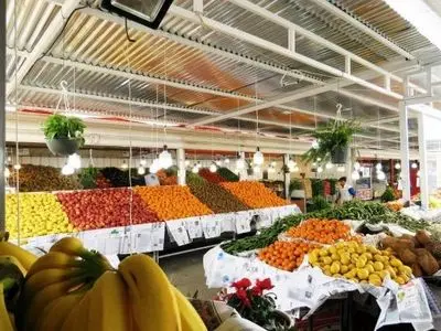 احداث یازده بازارچه عرضه اقلام اساسی در کرمانشاه