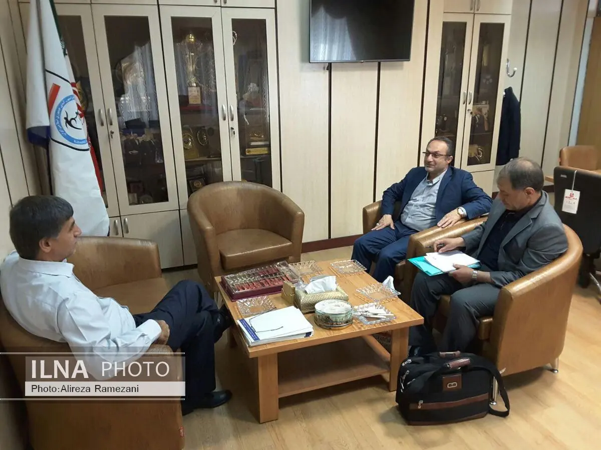تقدیر استاندار آذربایجان غربی از رئیس فدراسیون کبدی 