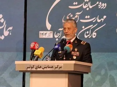 ضرورت تجهیزات به روز و نیروی انسانی کیفی برای دفاع از ایران
