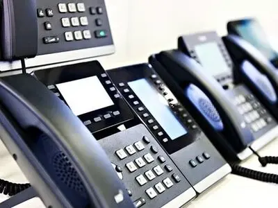 با این تلفن دفتر کار خود را به خانه ببرید