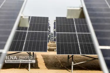 بازدید اصحاب رسانه از نیروگاه خورشیدی