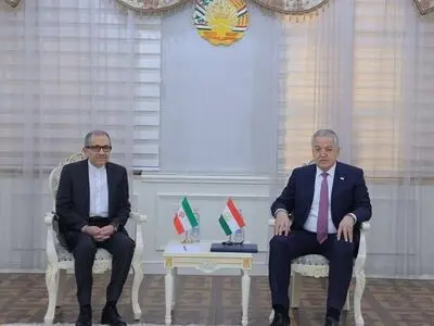 تخت روانجي: إيران وطاجيكستان ترتبطان بروابط صداقة متينة