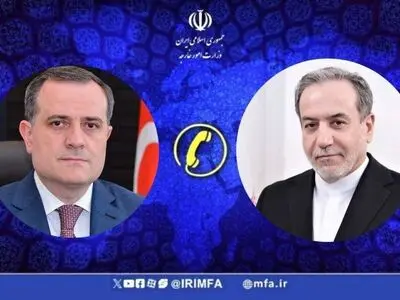 گفتگوی تلفنی عراقچی و وزیر امور خارجه جمهوری آذربایجان