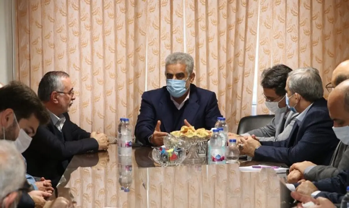 مدیران بانکی با حضور در واحدهای تولیدی، بسترهای لازم را برای تولیدکنندگان فراهم کنند