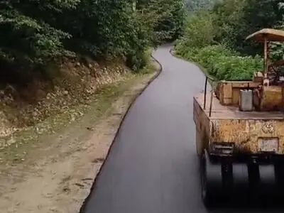 فاز یک بهسازی راه روستایی مادیان گوابر لنگرود به اتمام رسید  