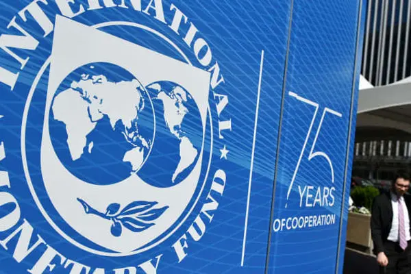 Iran Climbs 10 Steps in Global Economic Growth Ranking: IMF