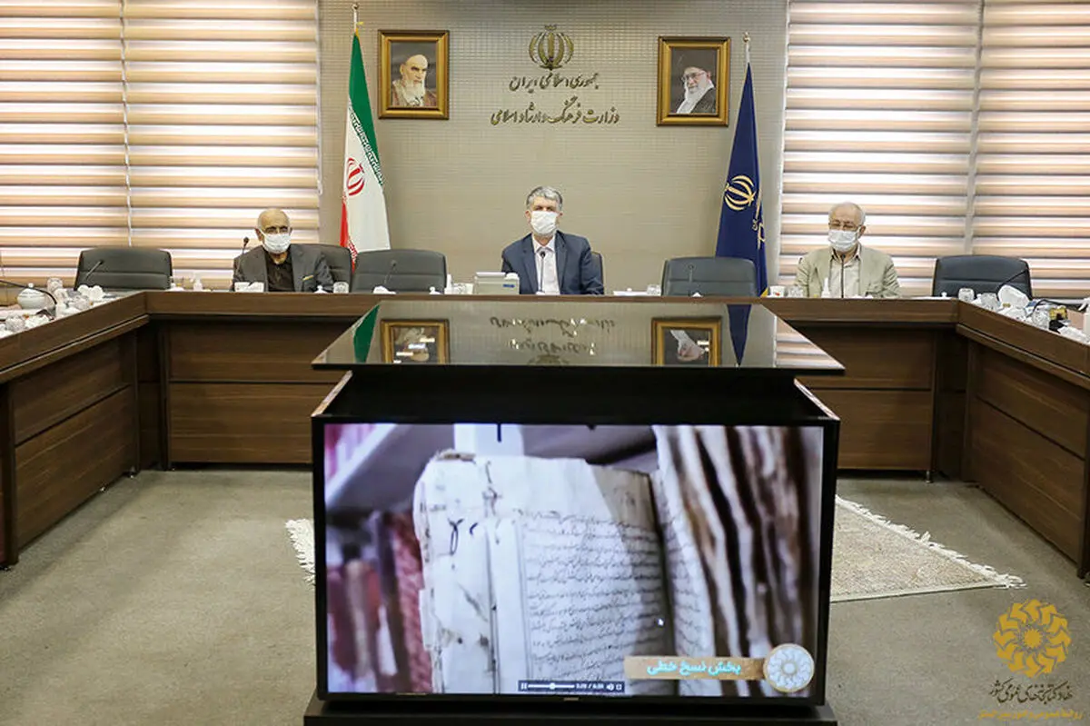 فعالیت‌های فرهنگی، هنری و کتابخانه‌ها تعطیل‌بردار نیست