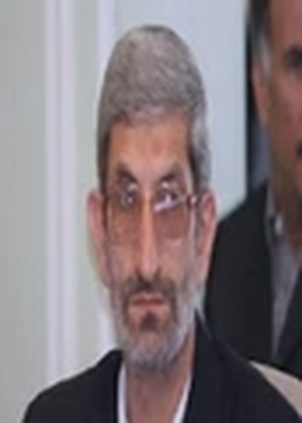 پیگیری تعیین تکلیف بدهی ۳۰۰ واحد صنعتی به بانک‌ها