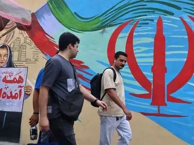 «مسیر امن در برابر کاهش محاصره»؛ آمریکا «آتش‌بس نفتی» با ایران را بررسی می‌کند