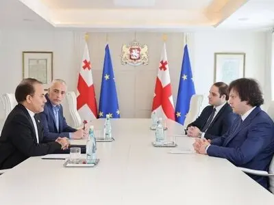 تاکید نخست وزیر گرجستان بر توسعه همکاری‌ها با ایران
