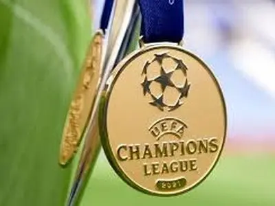 ویدئو: سکوهای لرزان و شب آتش‌بازی گل‌ها در پلی‌آف