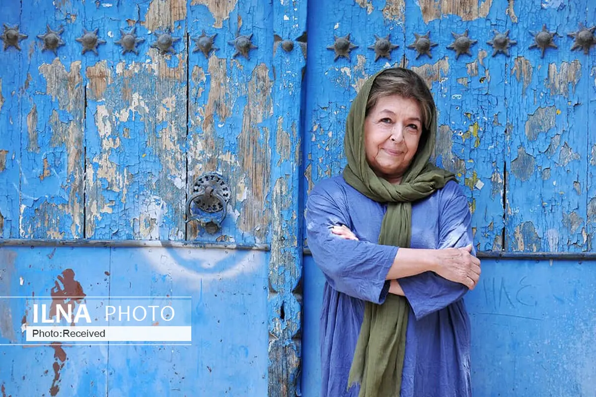 آثار ۲۲۸ هنرمند جمعه یازدهم مرداد در گالری گلستان