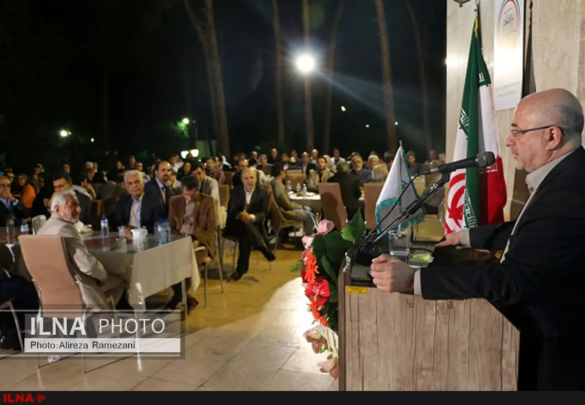 شما کشورداری کنید، ما کشورآرایی می‌کنیم
