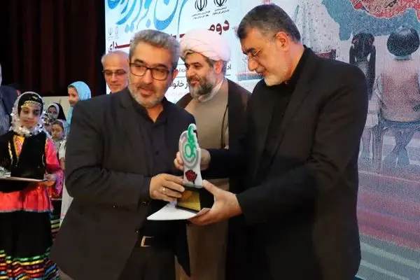 برگزیدگان دومین رویداد جایزه ملی جوانی جمعیت مازندران معرفی شدند
