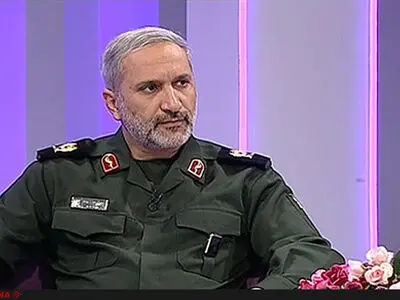 توزیع رایگان ماسک توسط سپاه همزمان با اجباری شدن آن در اماکن عمومی