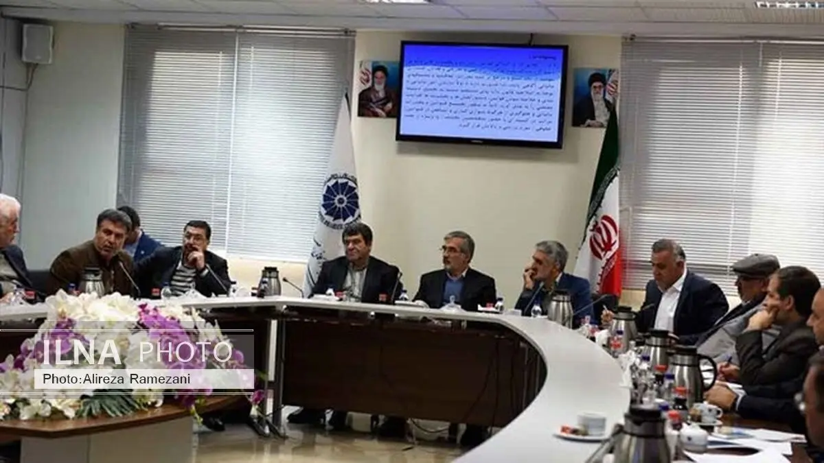  تداوم افزایش نرخ دلار به بی‌ثباتی اقتصاد منجر می‌شود