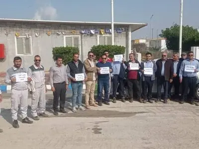 اعتراض کارگران پایانه‌ها و مخازن پتروشیمی پایان یافت/ انتظار برای وصول مطالبات 