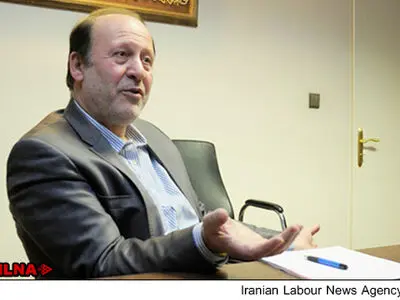 برخی خودشان را پشت حاج قاسم پنهان می‌کنند/ ظریف گفت وزارت خارجه مجری است و مقام معظم رهبری هم تائید کردند/ می‌ترسند با احیای برجام، به اهداف انتخاباتی خود نرسند 