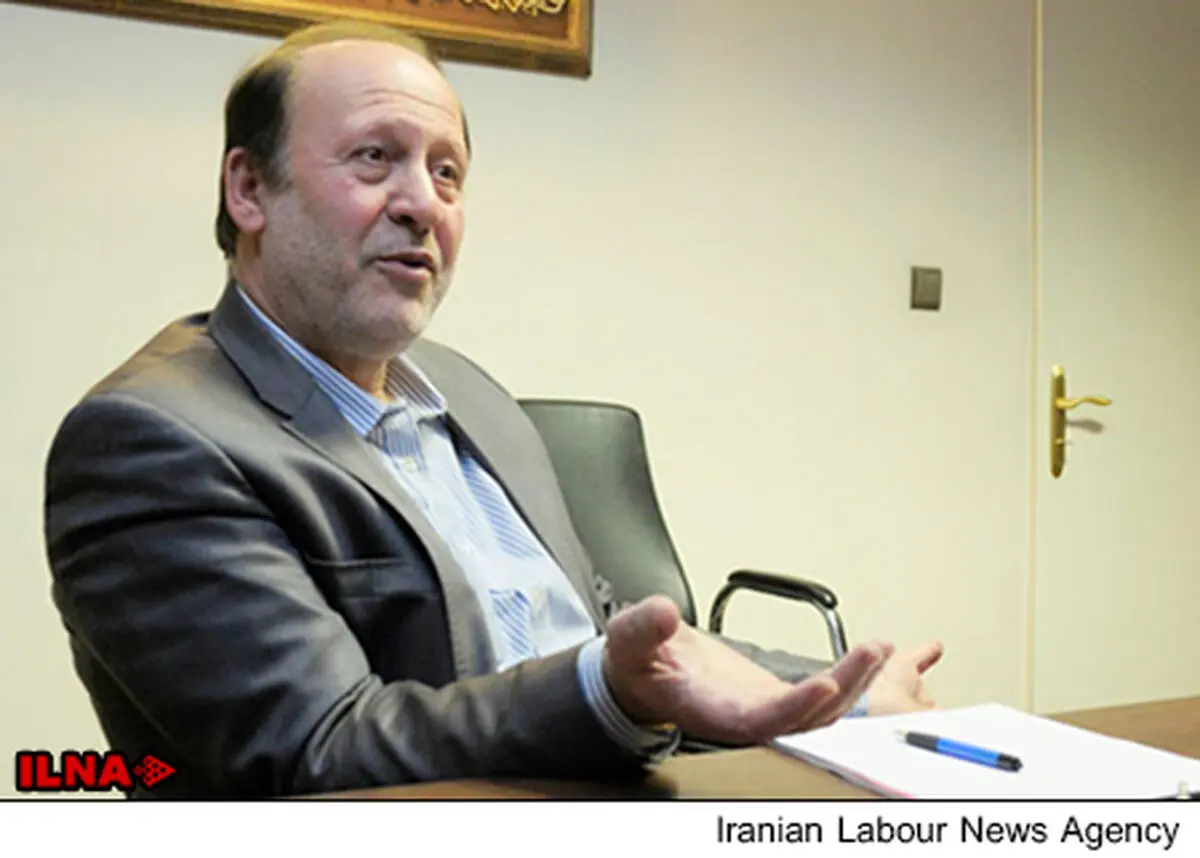 برخی خودشان را پشت حاج قاسم پنهان می‌کنند/ ظریف گفت وزارت خارجه مجری است و مقام معظم رهبری هم تائید کردند/ می‌ترسند با احیای برجام، به اهداف انتخاباتی خود نرسند 