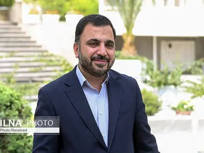 واکنش زارع‌پور به شایعات مربوط به دست ندادن رییس دفتر پزشکیان با او 