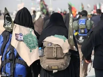 اهمیت حمل کوله پشتی استاندارد در پیاده‌روی اربعین