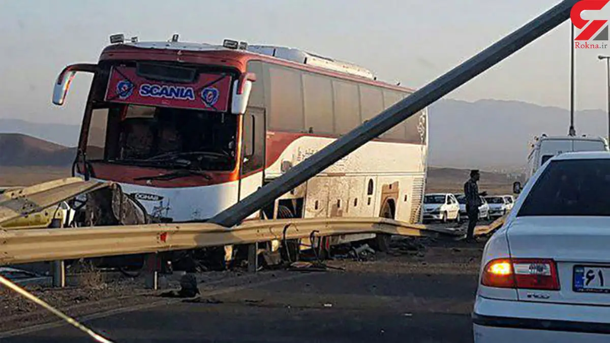 سه مصدوم در حادثه رانندگی جاده جم - فیروزآباد