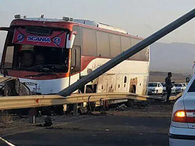 سه مصدوم در حادثه رانندگی جاده جم - فیروزآباد