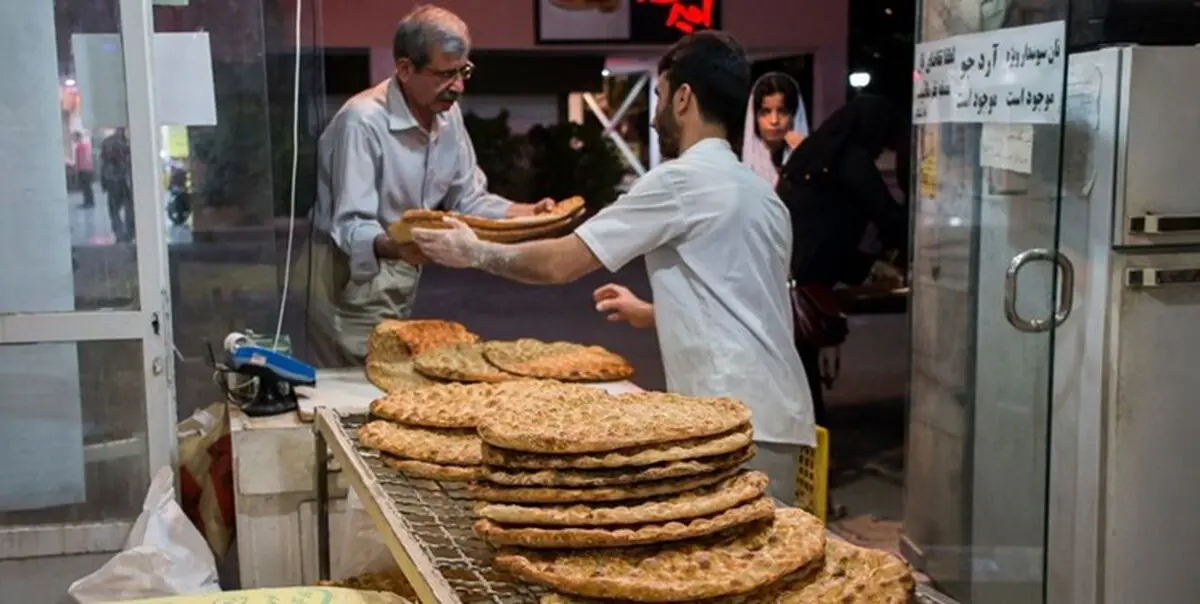انجام توزیع سهمیه آرد نانوایان خراسان رضوی طبق روال عادی