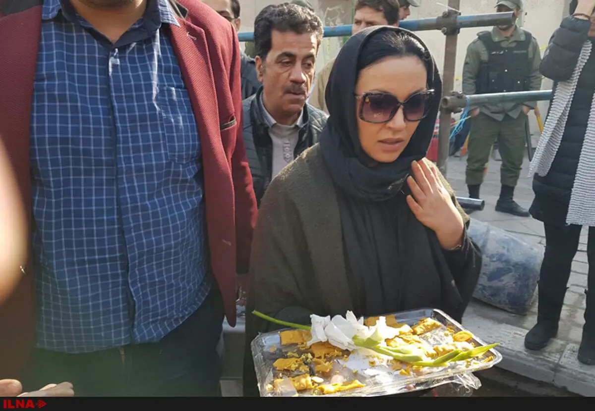 زیبا بروفه به محل آواربرداری ساختمان پلاسکو رفت