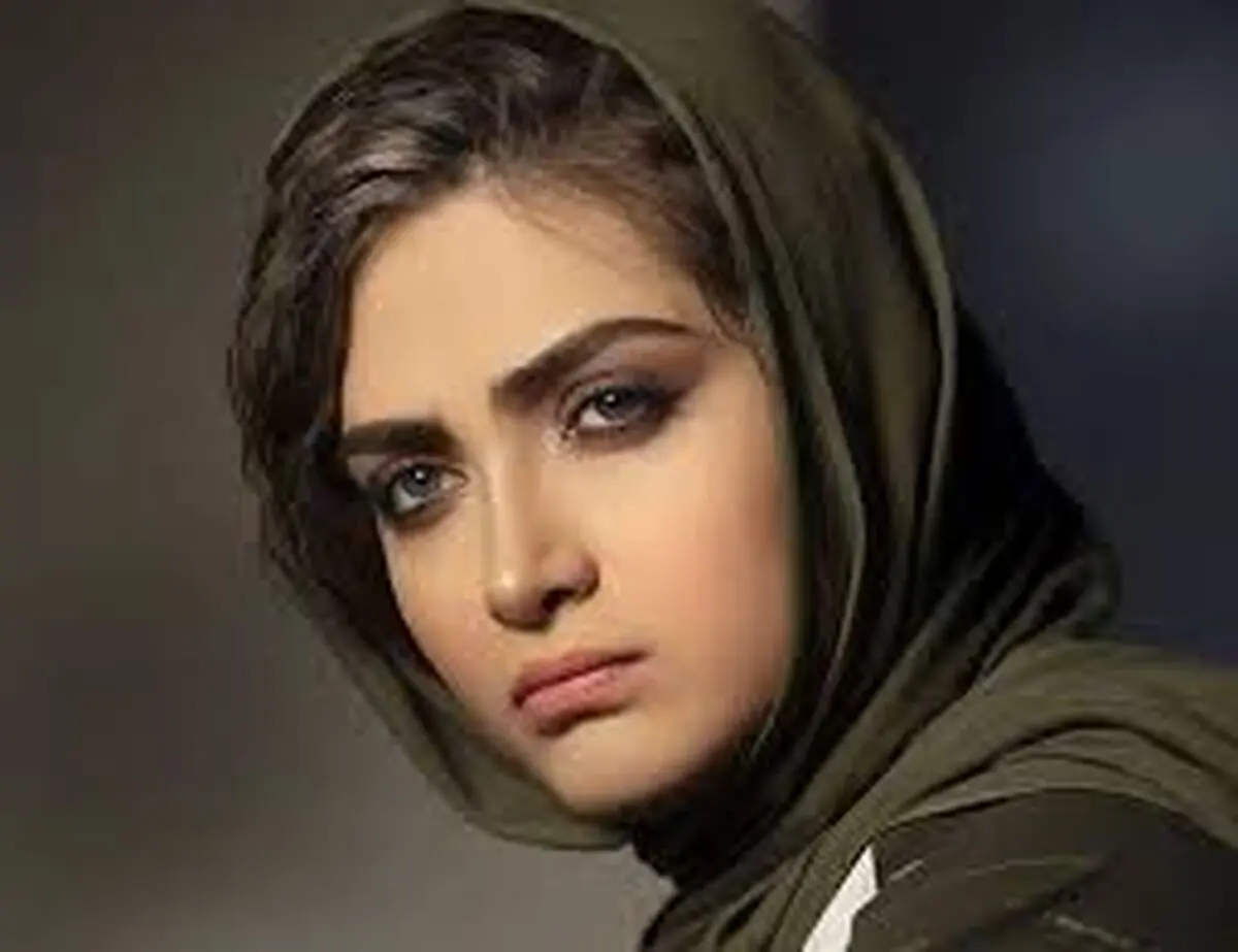 الناز ‌ملک: می‌دانم فحش می‌‌خورم اما پشت فیلم می‌ایستم + فیلم