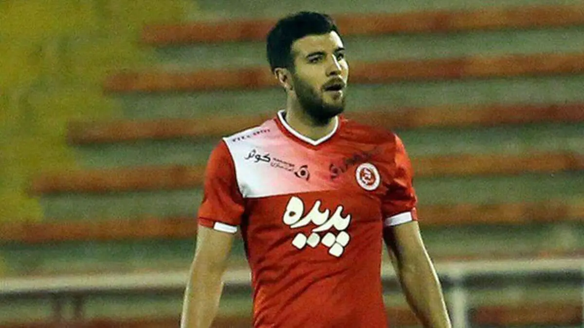 در مکتب پرسپولیس یاد گرفتم با جان و دل بازی کنم