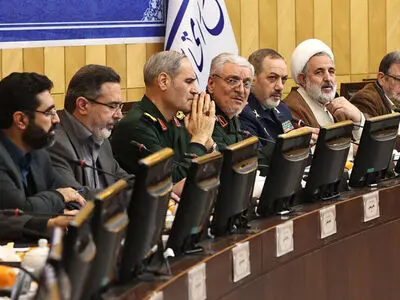 وزير الدفاع الإيراني: سنرد على العدو بمزيد من القوة في حال الاعتداء على اراضي البلاد