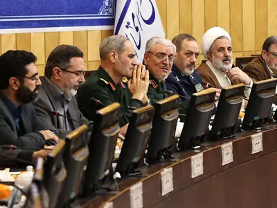 وزير الدفاع الإيراني: سنرد على العدو بمزيد من القوة في حال الاعتداء على اراضي البلاد