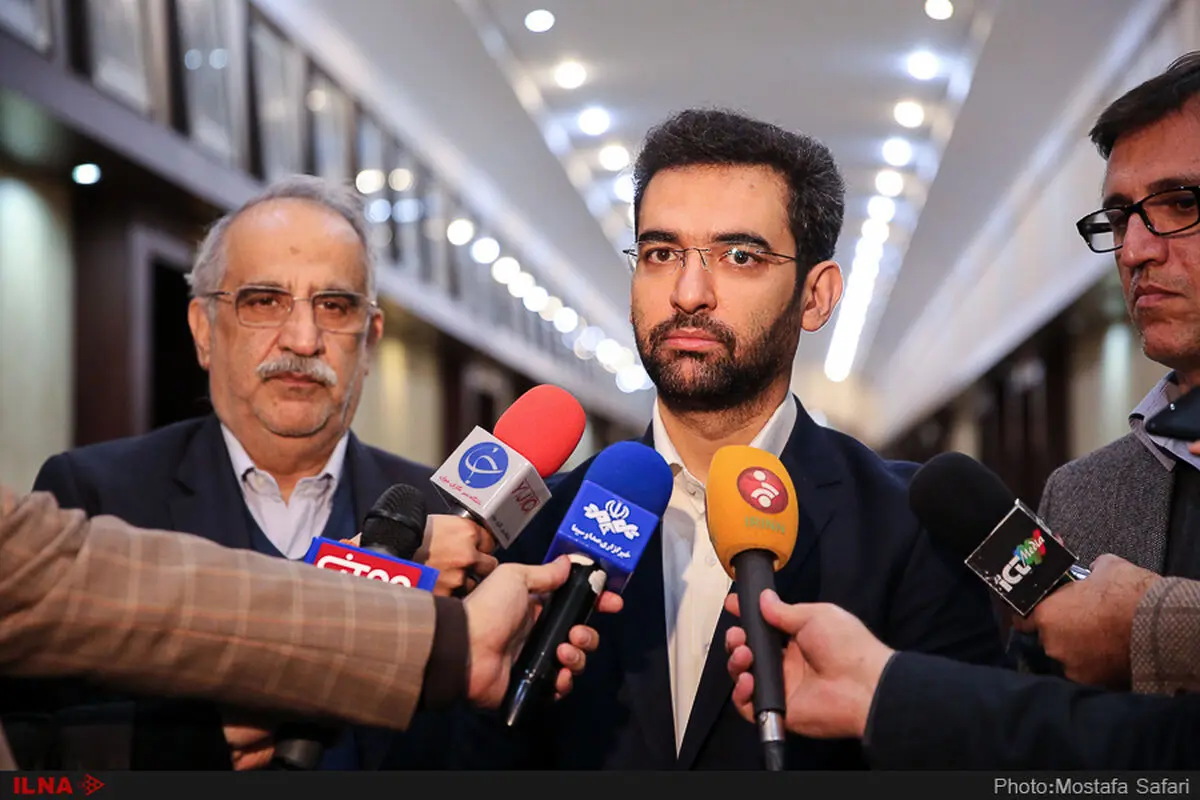 قانونی شدن تامین مالی جمعی، جهشی برای استارت آپ‌ها است/ ۶۰ درصد گوشی‌ها از زمان اجرای رجیستری به صورت رسمی وارد کشور شده‌اند