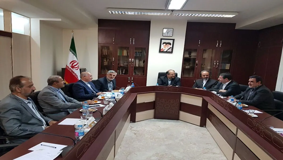 دیدار صمیمانه اعضاء شورای عالی راهبردی حزب تدبیر و توسعه ایران اسلامی با محمد شریعتمداری