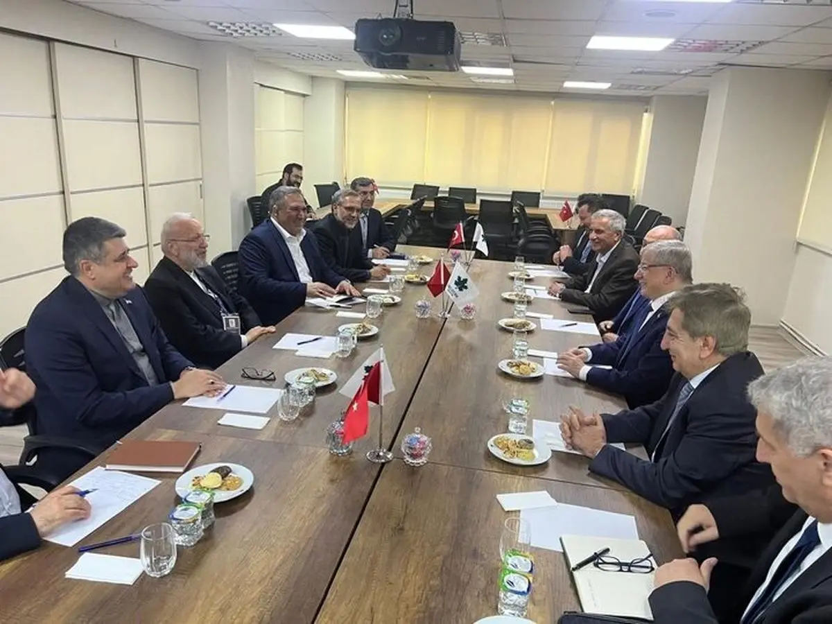 دیدار هیات پارلمانی ایران با«داوود اوغلو»