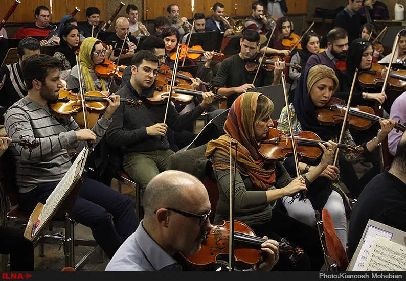 ارکستر سمفونیک تهران و ایتالیا
