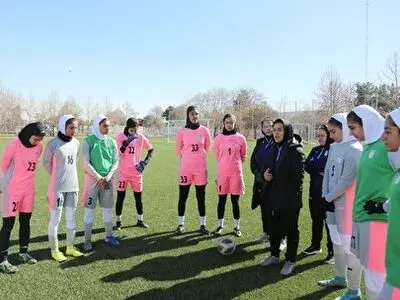 جهان نجاتی 29 بازیکن را به اردو دعوت کرد