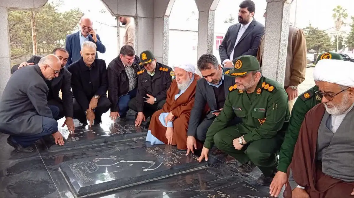 زنگ انقلاب در آستارا نواخته شد/ مبارزه بین حق و باطل پایان ندارد