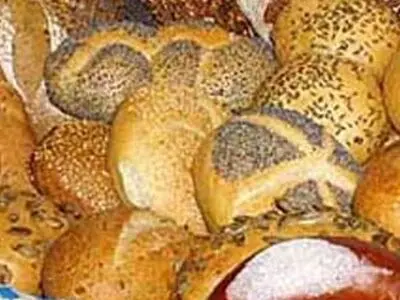  نشت آردهای یارانه‌ای به نانوایی‌های آزاد پز