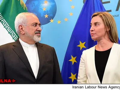 موگرینی با ظریف گفت‌وگو کرد