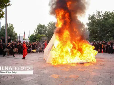 مراسم خیمه سوزان روز عاشورا در شهر الوند