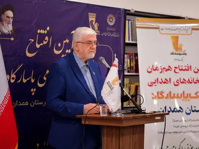  ساخت کتابخانه روستای کوزره توسط بانک پاسارگاد؛ گامی مهم در توسعه فرهنگی استان همدان 