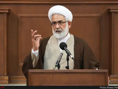 المدعی العام الایرانی: عقوبة الاخلال بالنظام الصحی تعادل "الافساد فی الارض"