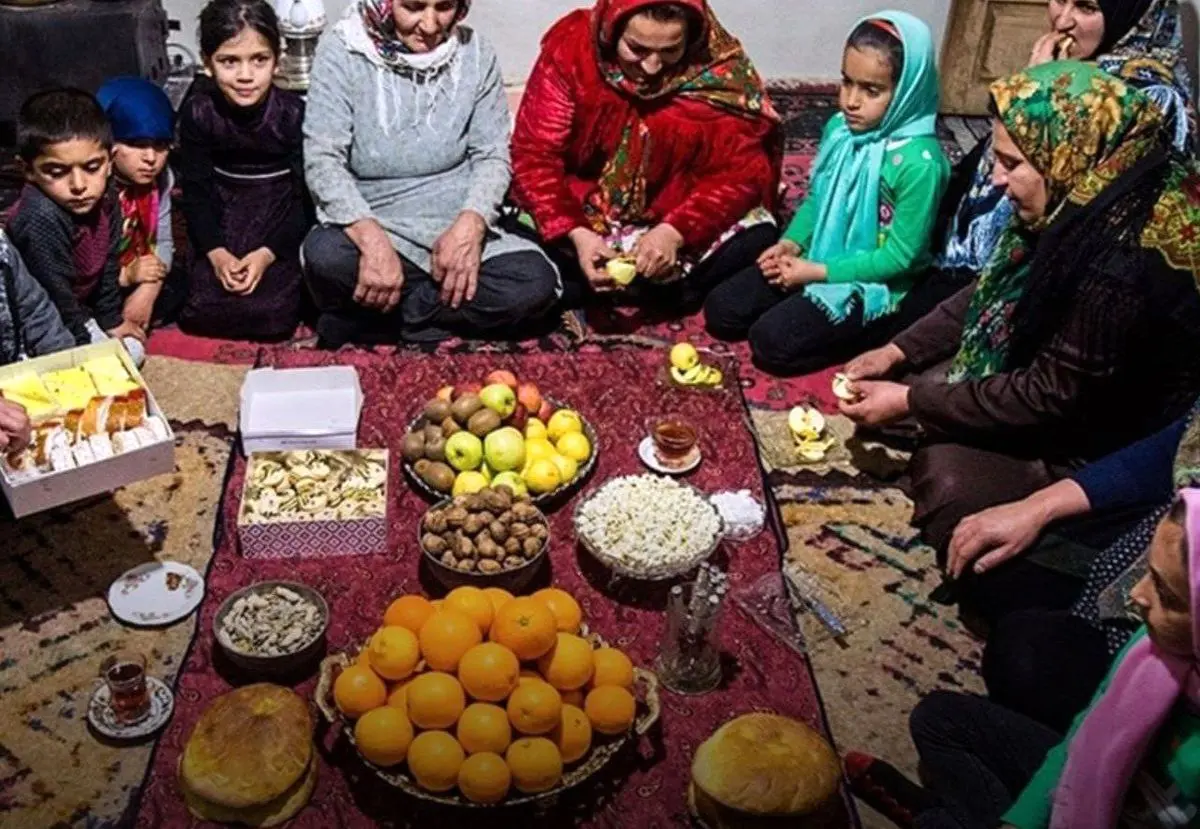 سفره ۴ نفره یلدا چقدر تمام می‌شود؟