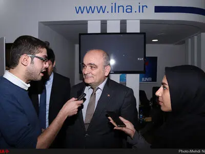 مهمانان غرفه ایلنا در هفتمین روز نمایشگاه مطبوعات و خبرگزاری‌ها/1