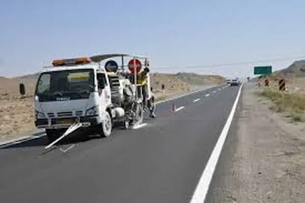 اجرای 430 کیلومتر خط کشی در جاده‌های همدان