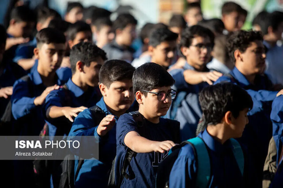 سنگر ذهن؛ تحلیل بازنمایی ادراکی و تاب‌آوری روانی در زیست‌بوم مدرسه 