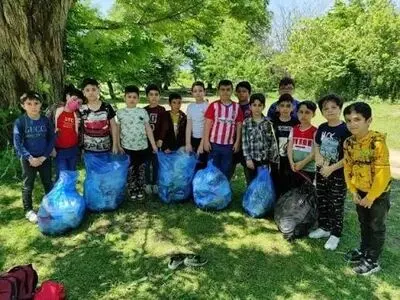 یاریگران محیط زیست در مدارس باید فرهنگ حفاظت از محیط پیرامون را در میان خانواده‌ها و جامعه گسترش دهند